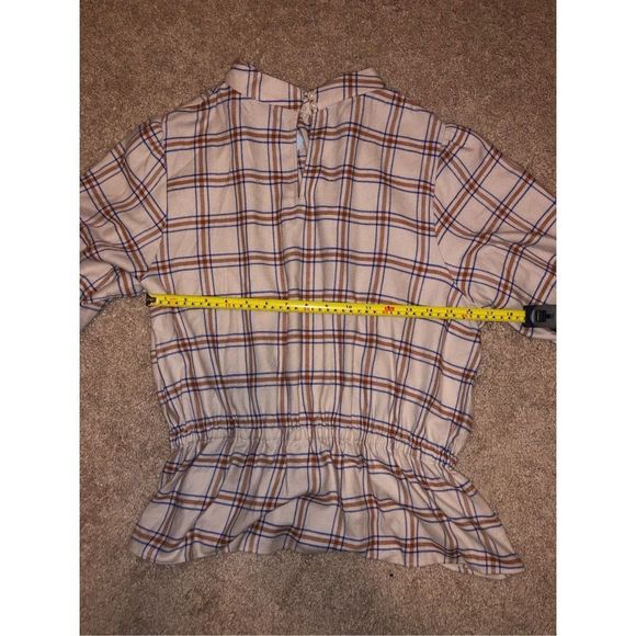 ANN TAYLOR NWT Soft Tan Plaid Gathered Waist Pullover Flannel TOP, Size Large P - Picture 9 of 10